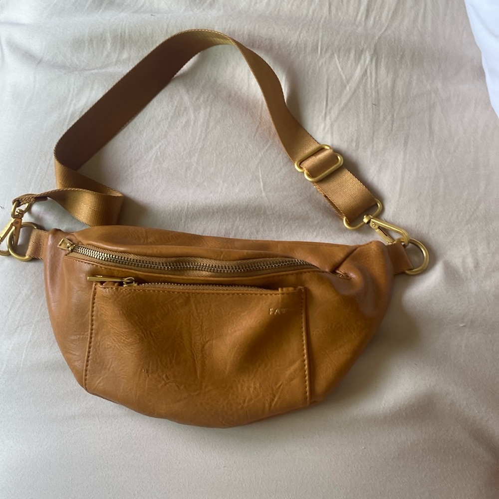 Fawn Design Tan Shoulder Bag